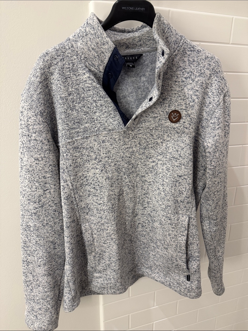 Vineyard Vines Men’s Heathered Gray Zip-Up Sweater with Navy Trim